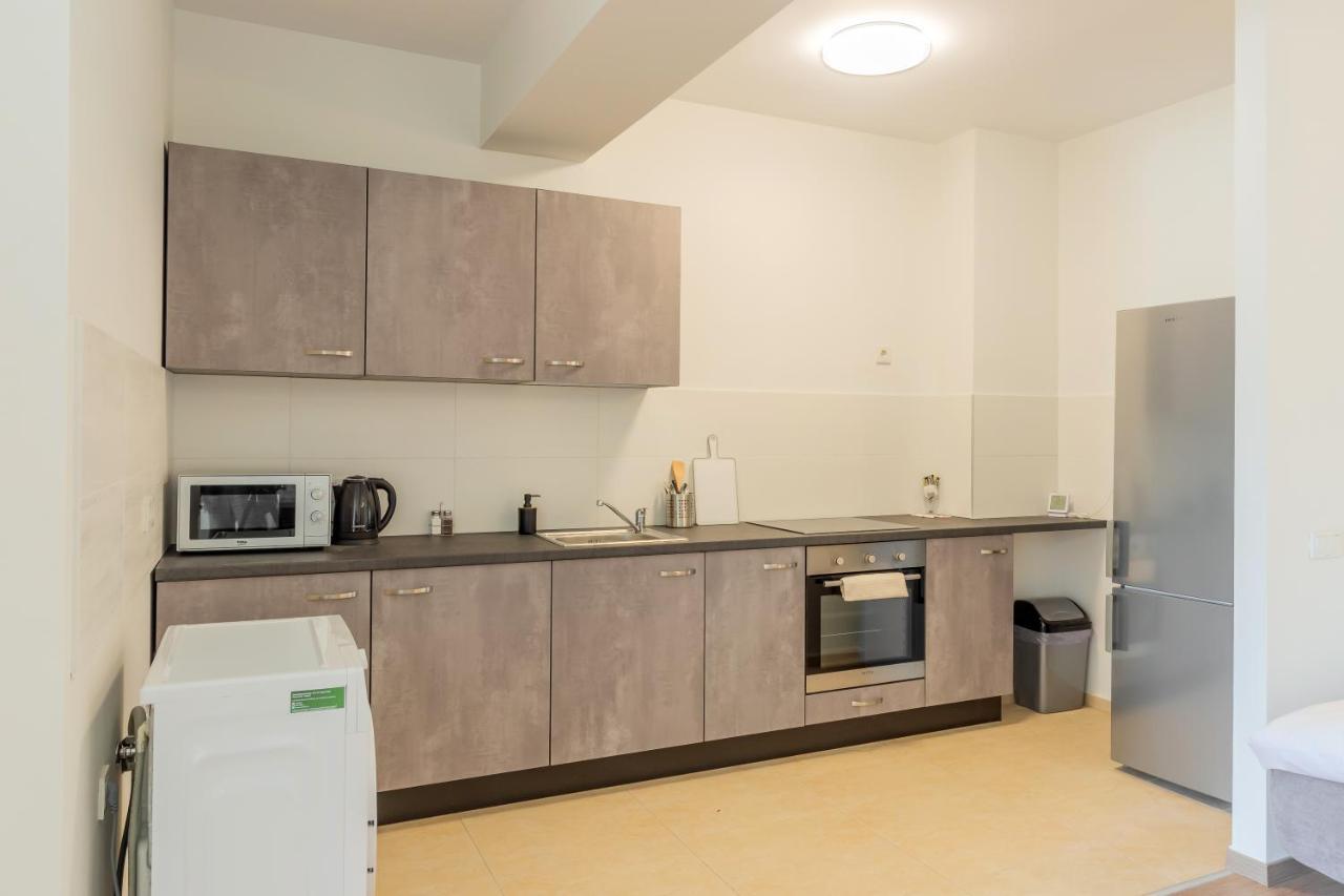 Atlas Unirii: Upscale Flats In The Heart Of Bucharest! Ngoại thất bức ảnh